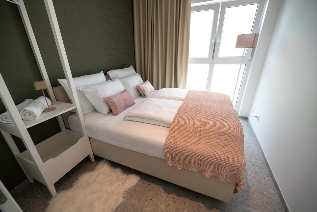Apartments Kras 24 With Pool 세자나 외부 사진