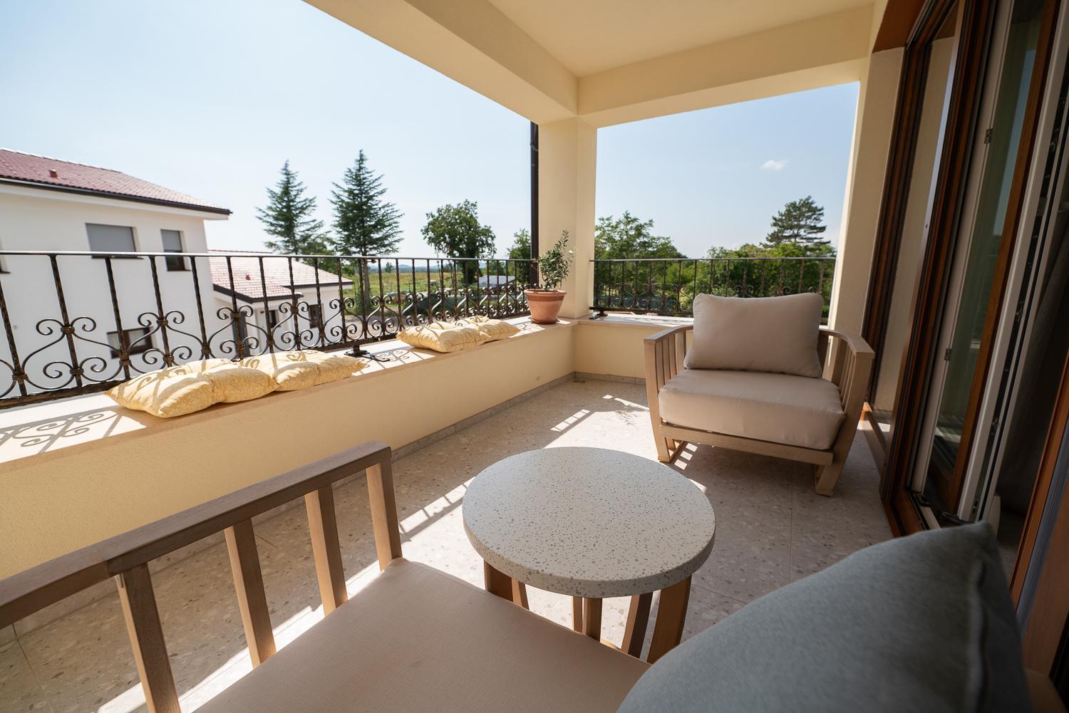 Apartments Kras 24 With Pool 세자나 외부 사진