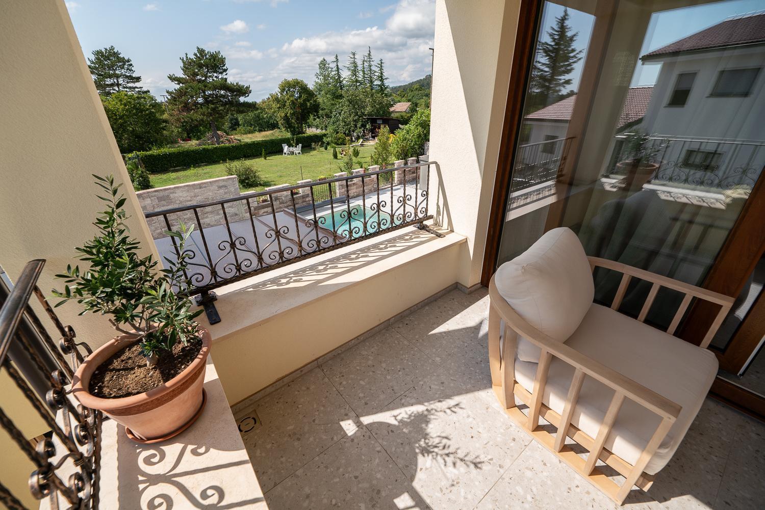 Apartments Kras 24 With Pool 세자나 외부 사진