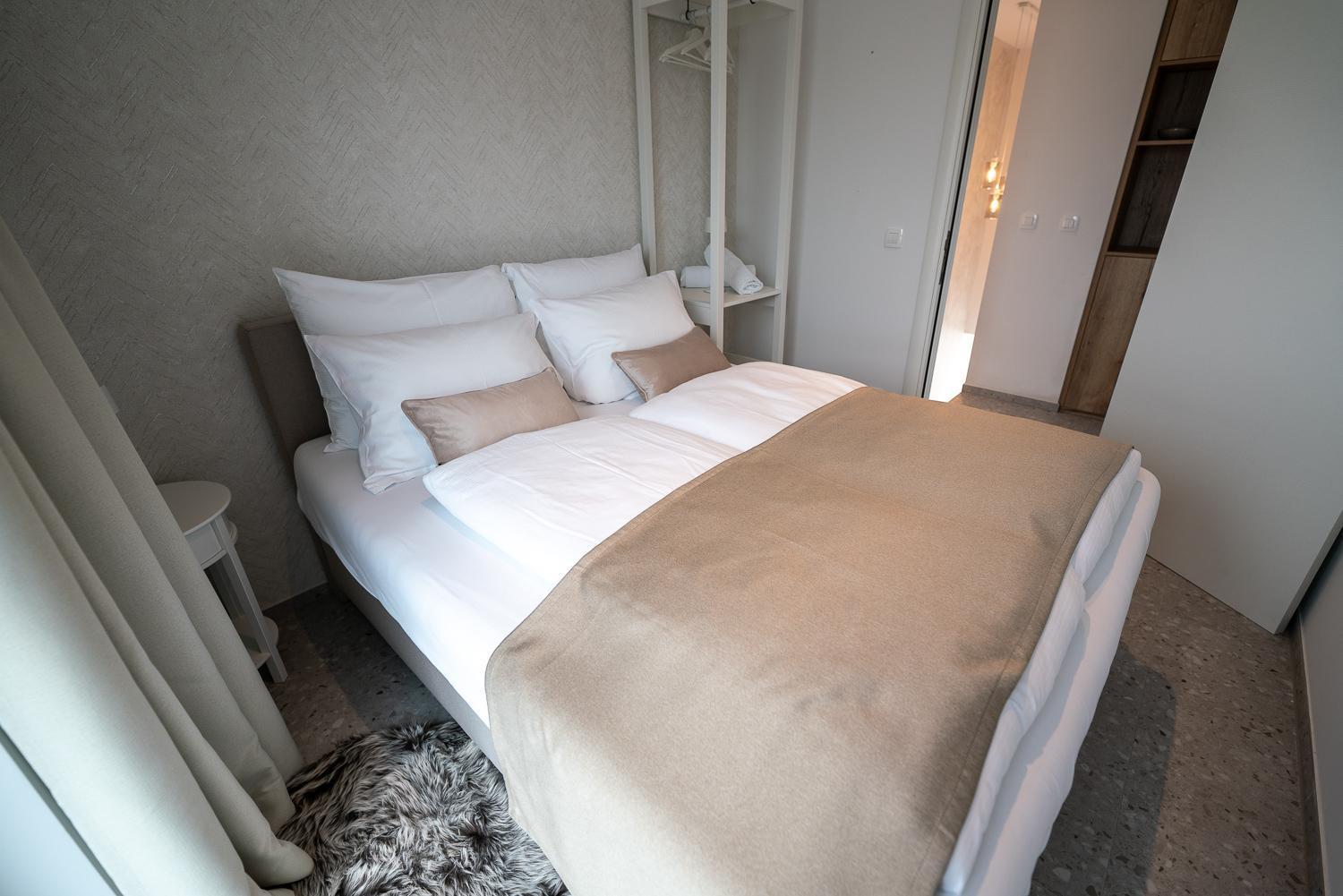 Apartments Kras 24 With Pool 세자나 외부 사진